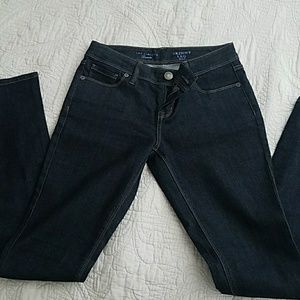 The Limited . Skinny Jeans.